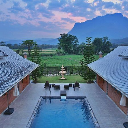 The Wes Village, Incl Free Breakfast & 100 Thb Food Gift Chiang Dao Exterior photo
