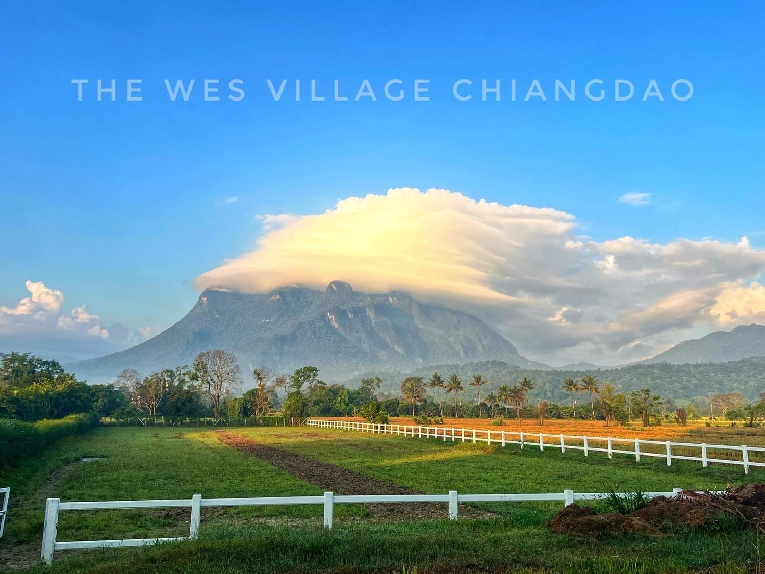 The Wes Village, Incl Free Breakfast & 100 Thb Food Gift Chiang Dao Exterior photo